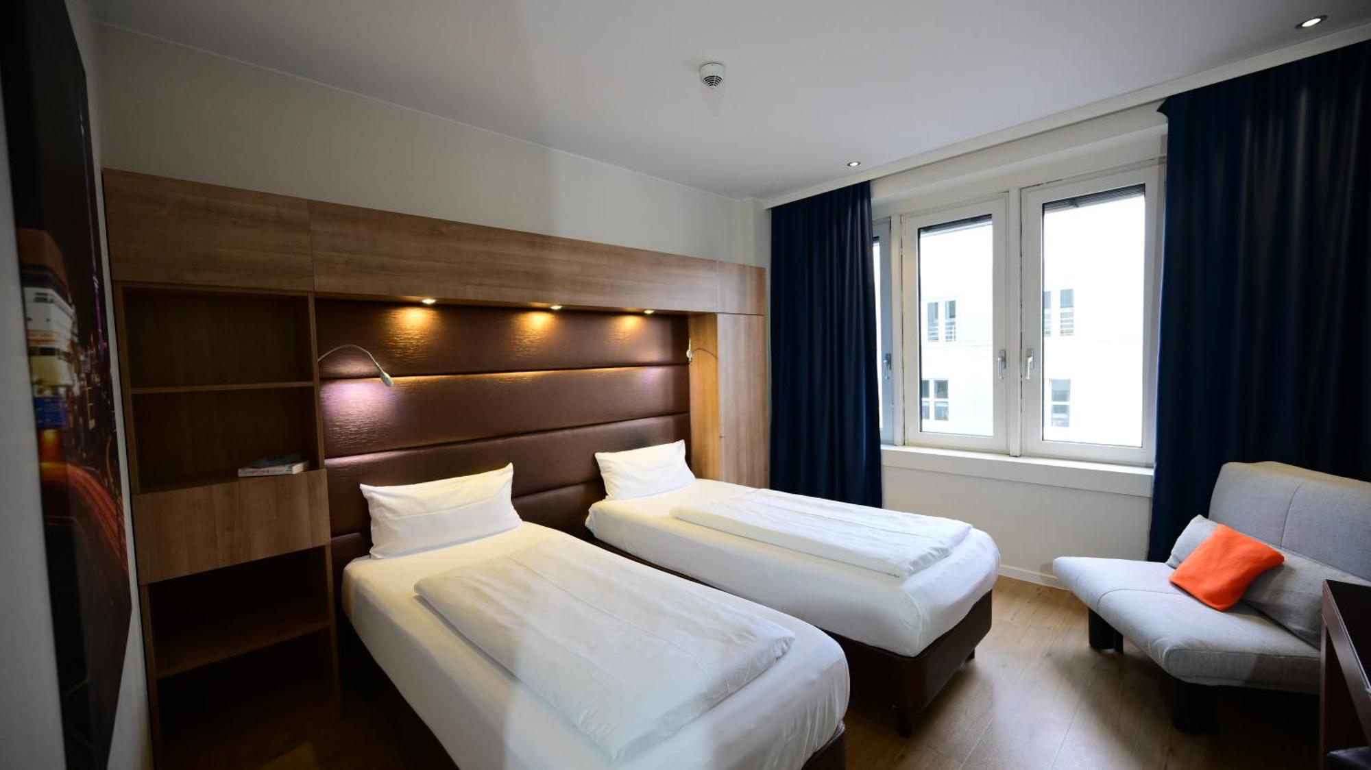 Motel Plus Berlim Exterior foto